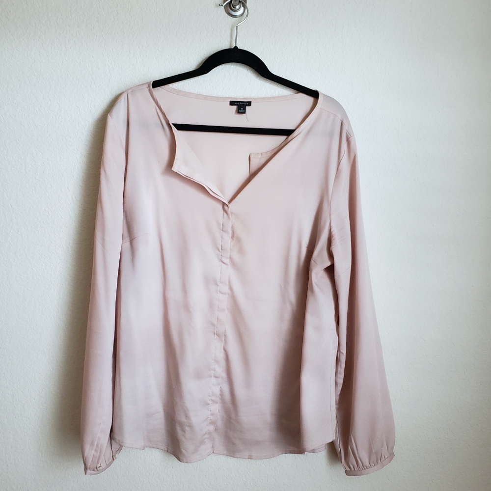 Sz18 Ann Taylor Blush Blouse